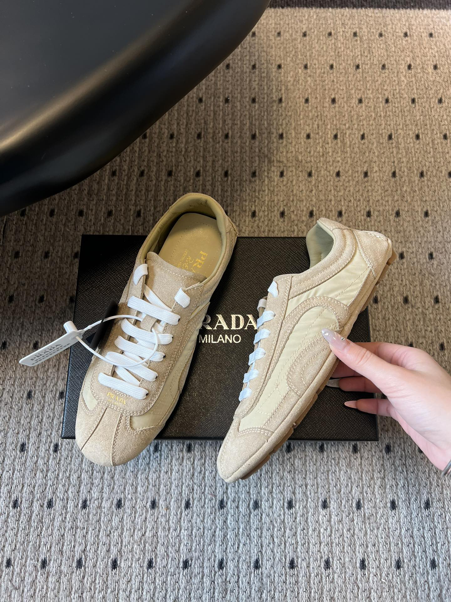 Prada Sneakers-210