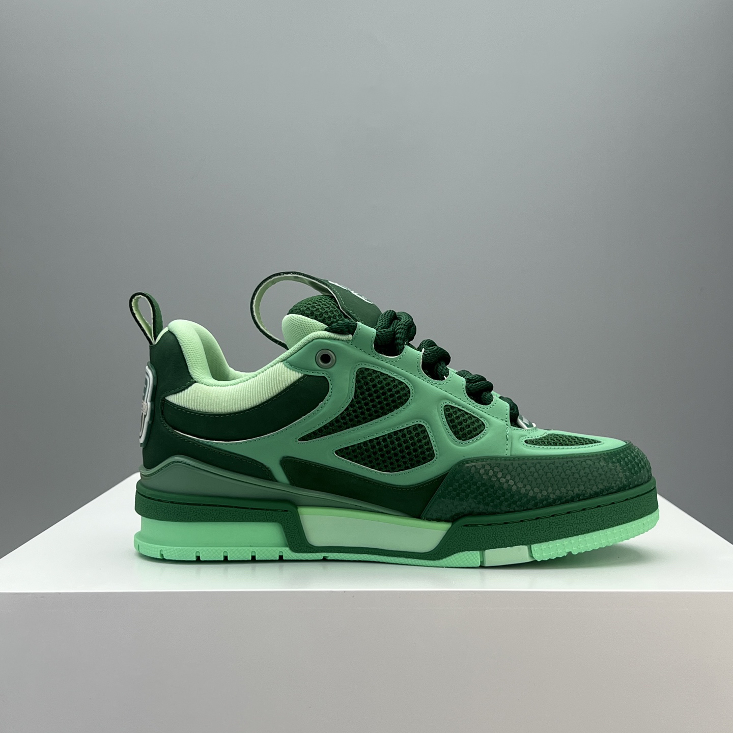 Lv Sneakers-143