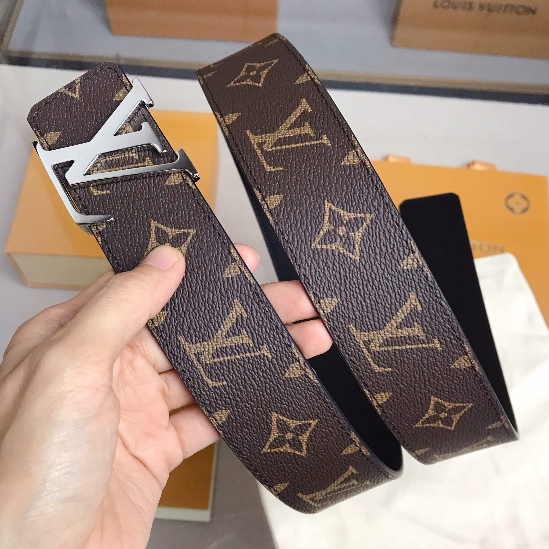 Lv belt-1