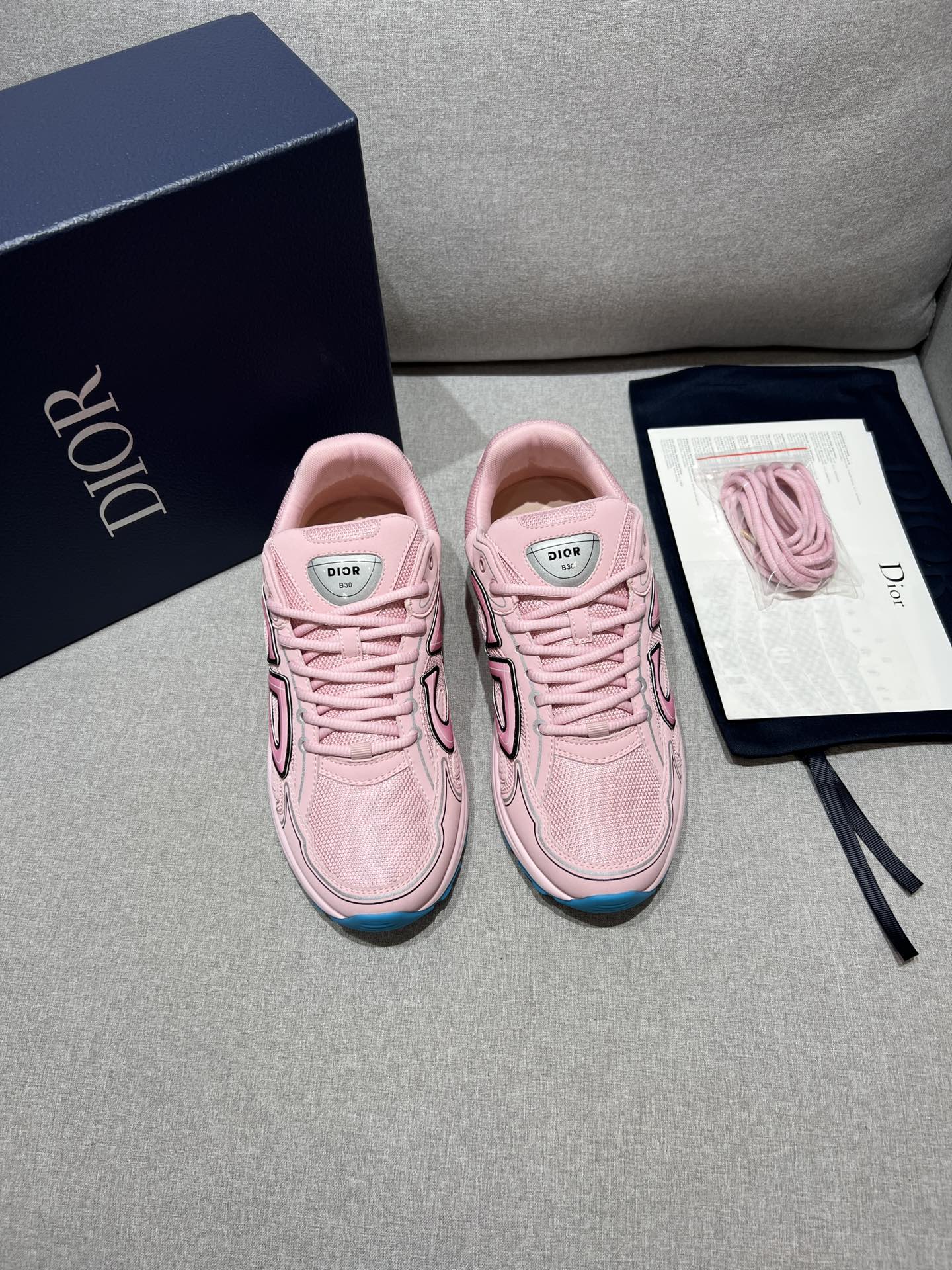 Dior Sneakers-28