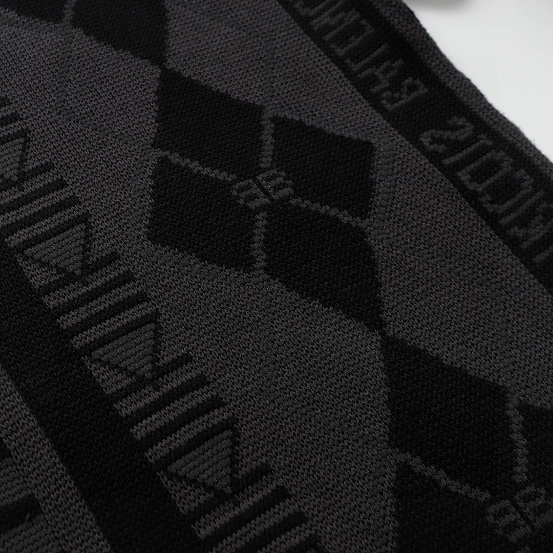 Balenciaga Clothing-256