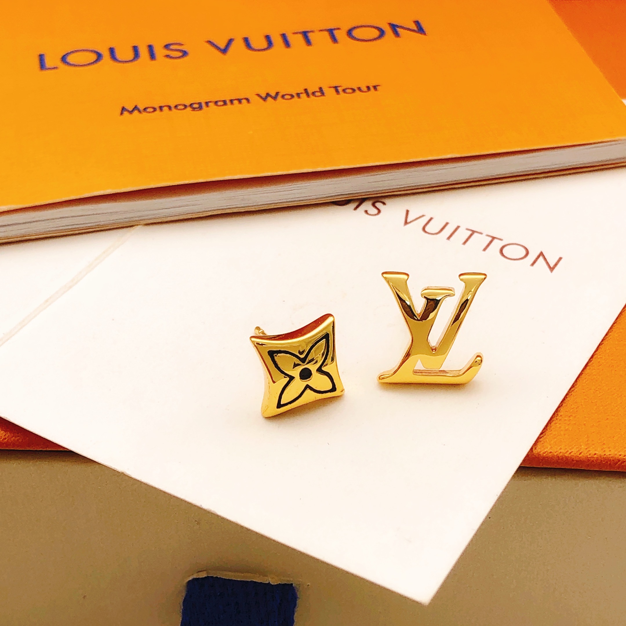 LV earrings-89