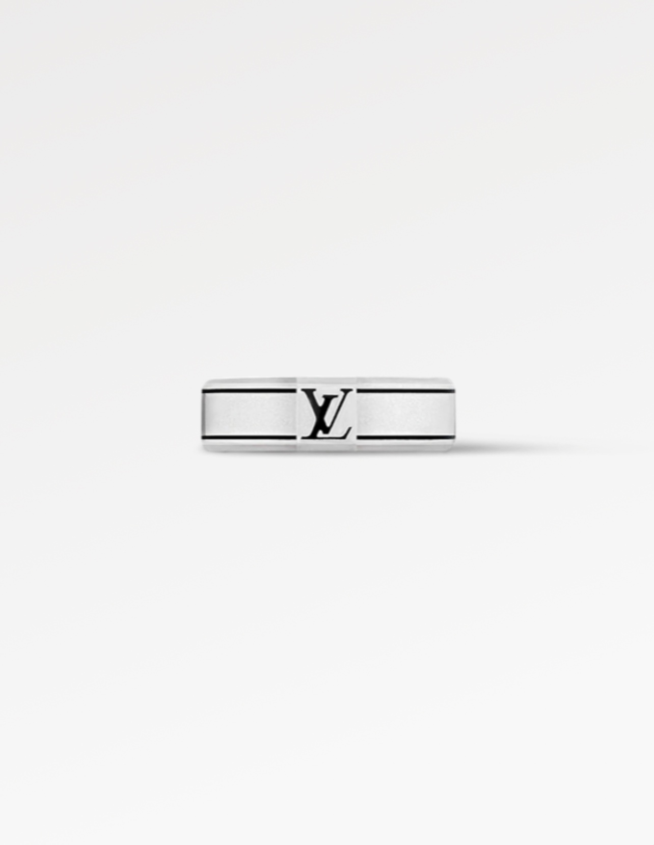 LV ring-78