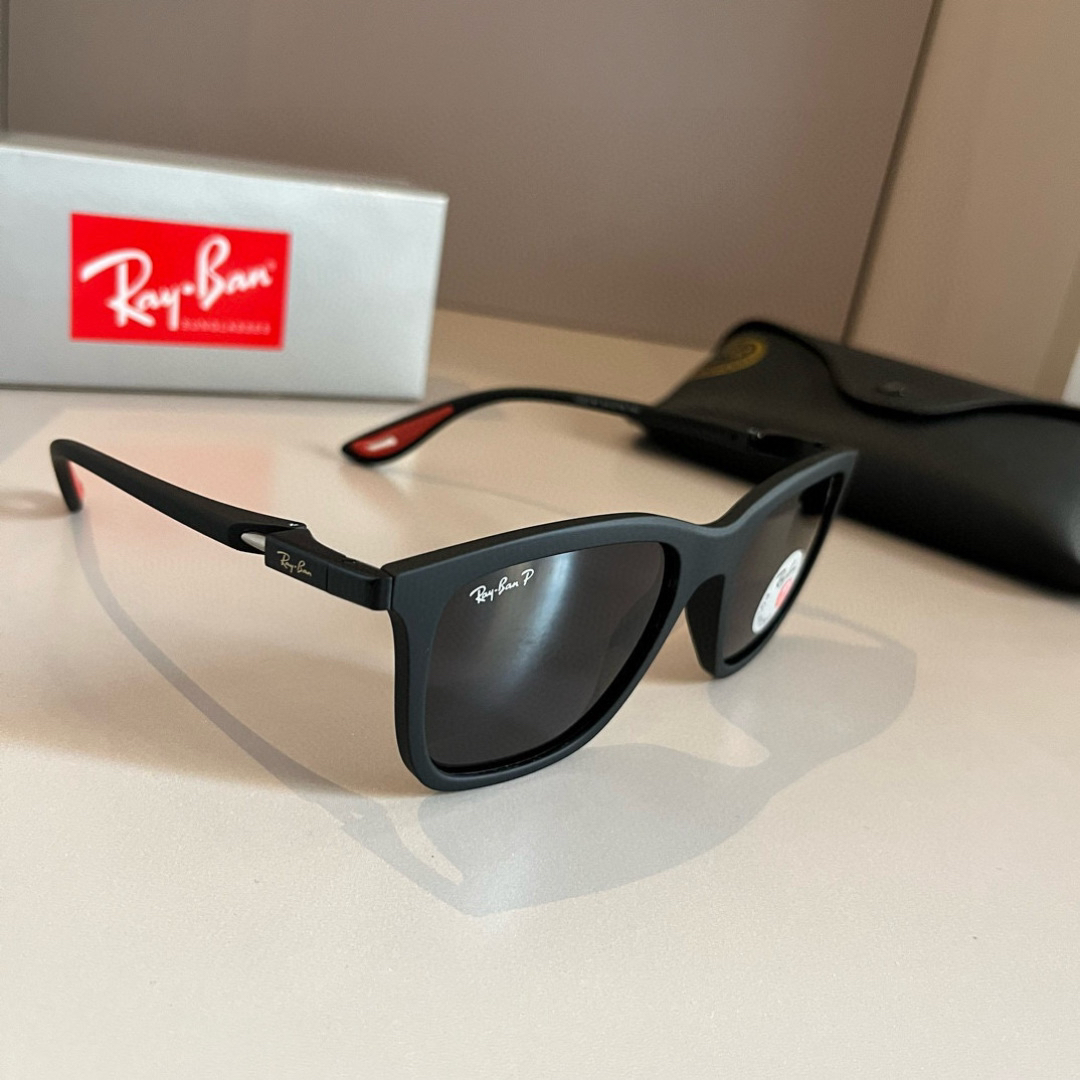 Ray-Ban glasses-1