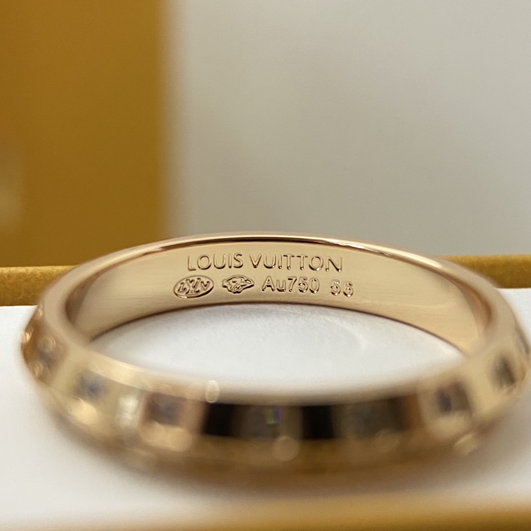 LV ring-66