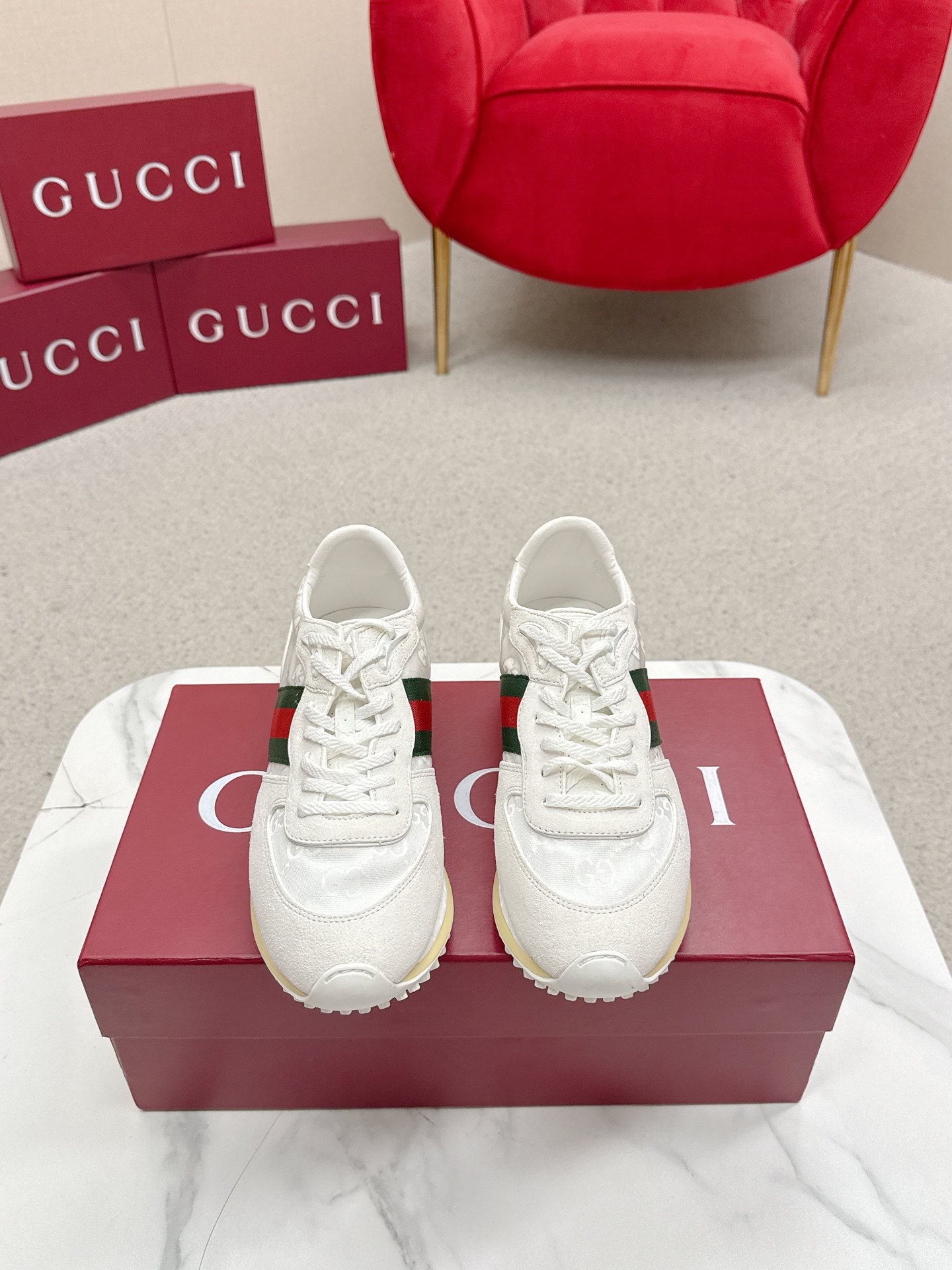 Gucci Sneakers-183