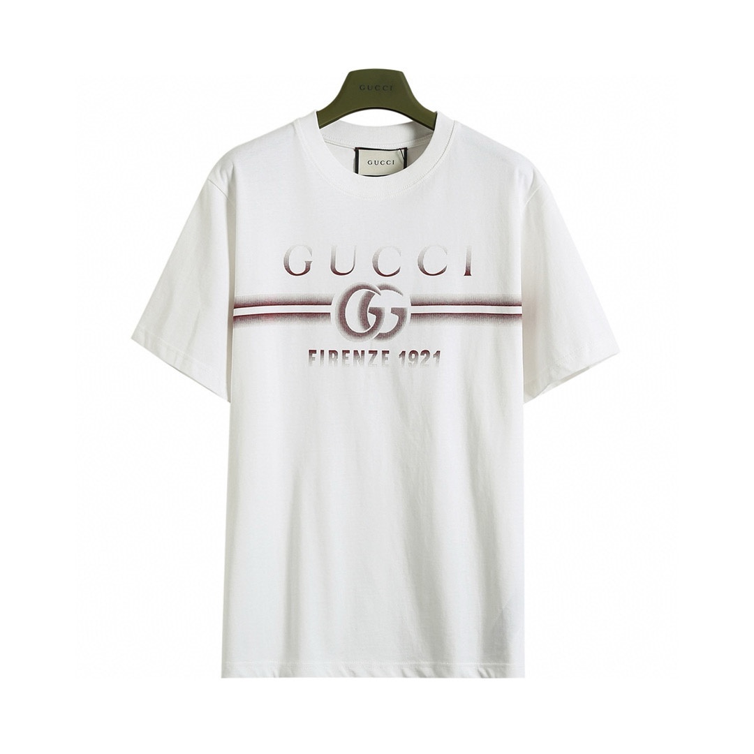Gucci clothing-23