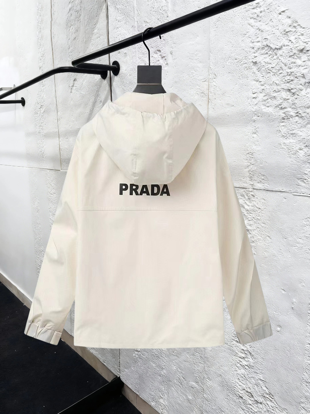 Prada Clothing-316