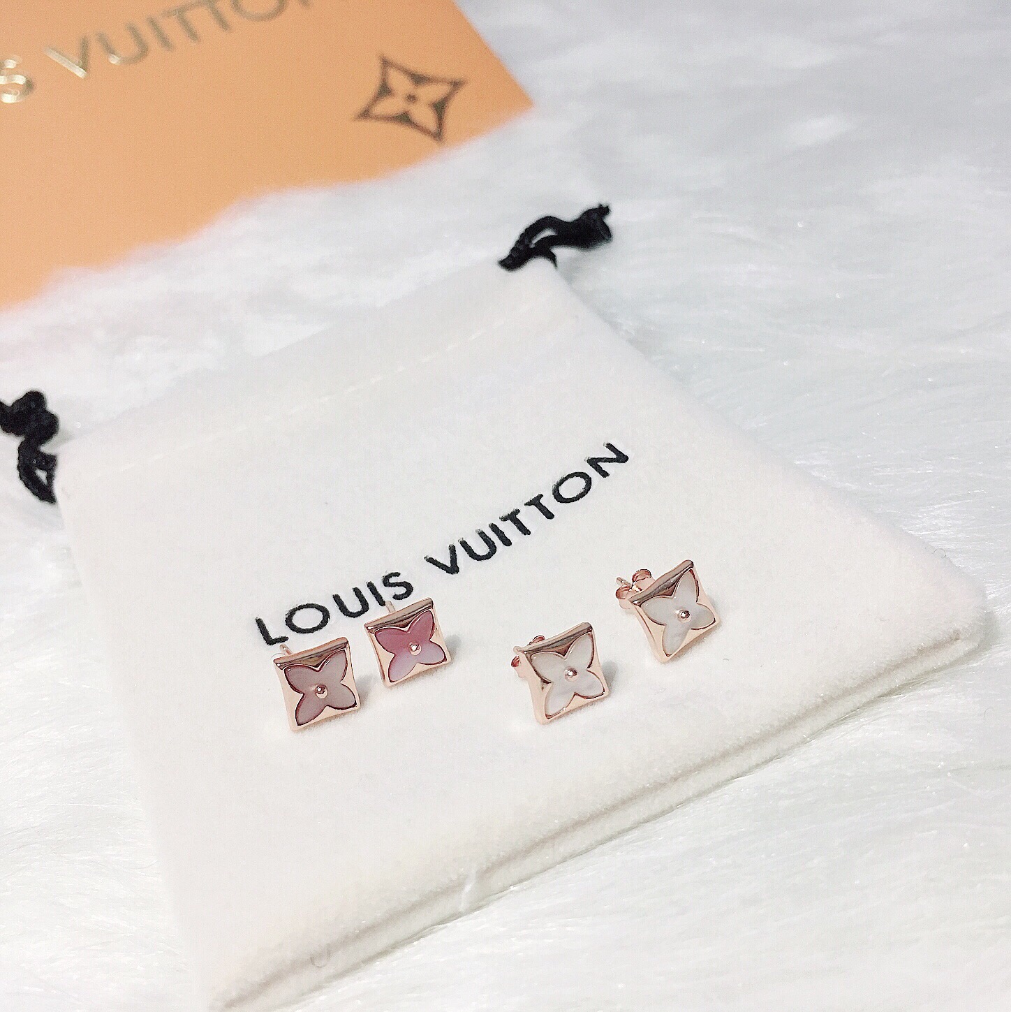 LV earrings-1