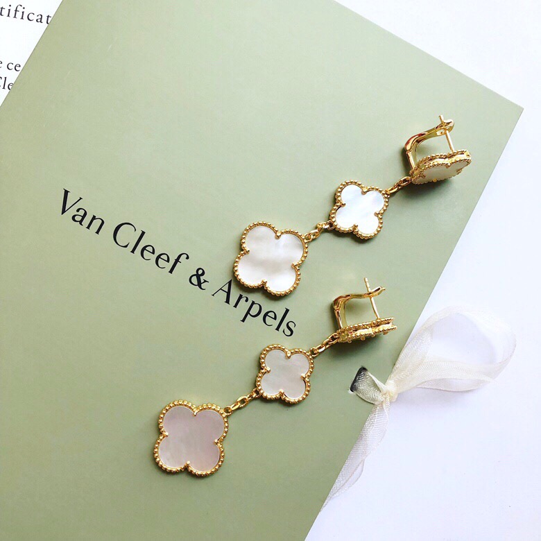Van Cleef & Arpels earring-118