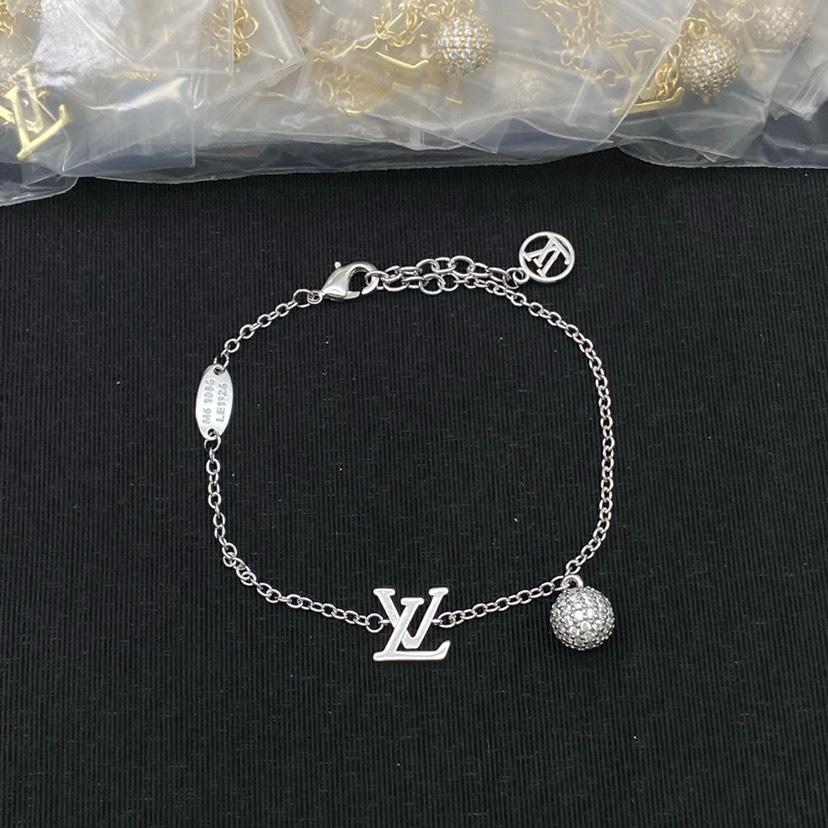 LV Bracelet-92