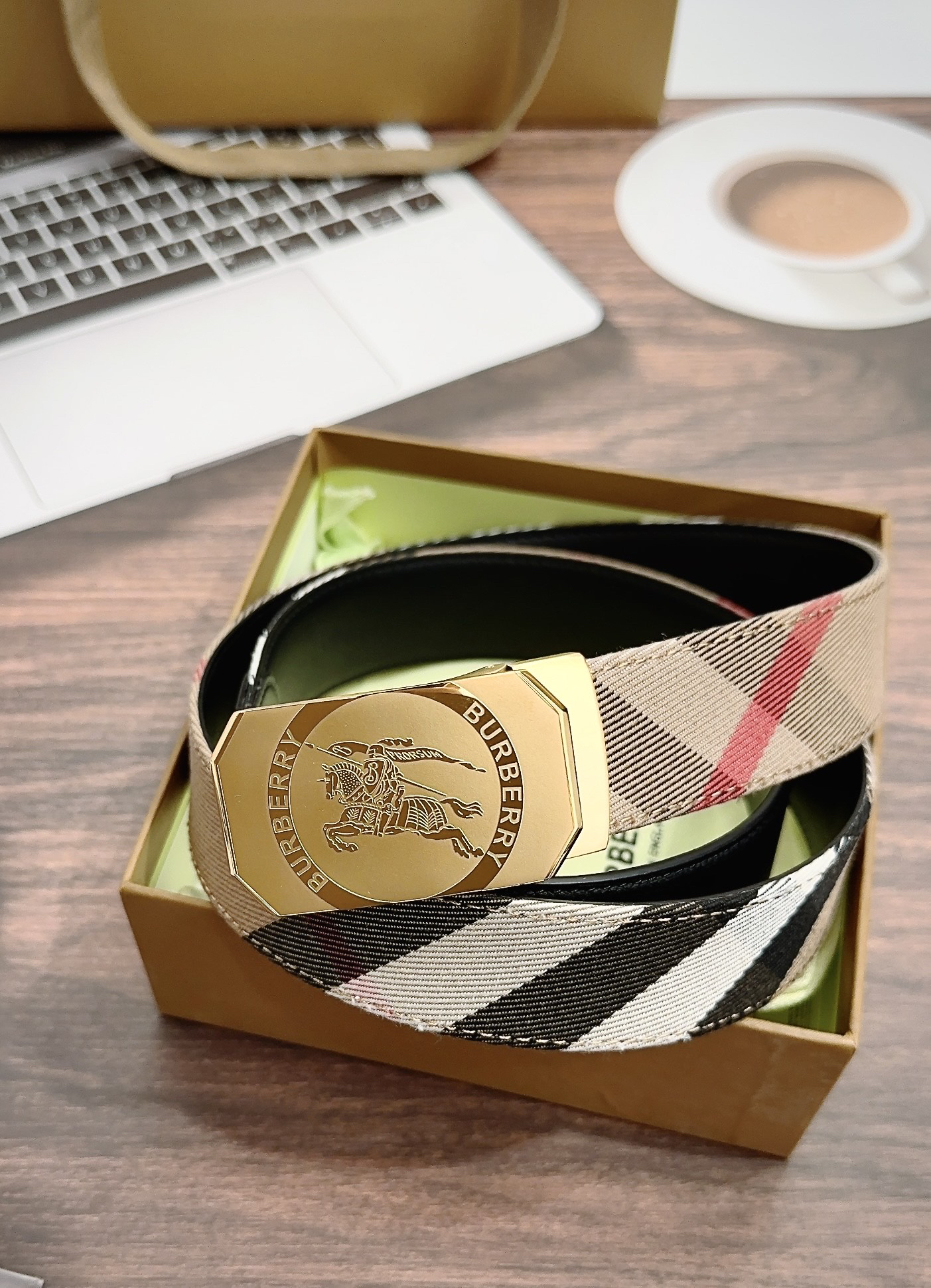 Burberry belt-67