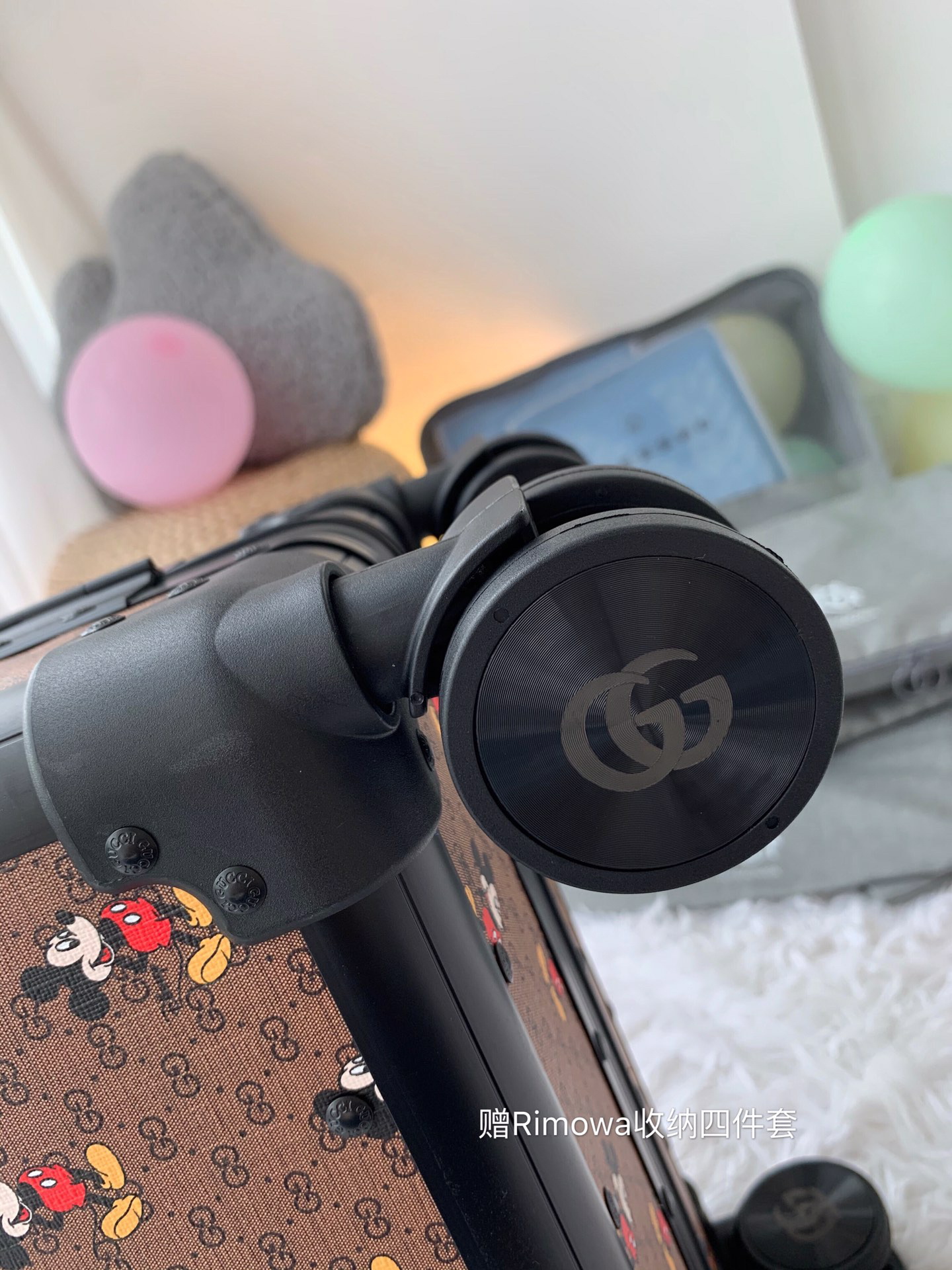 Gucci luggage-33