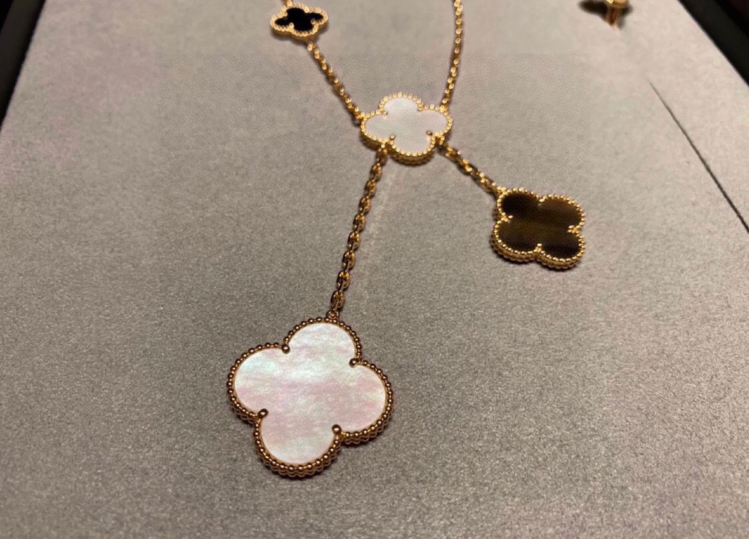 Van Cleef & Arpels necklace-67