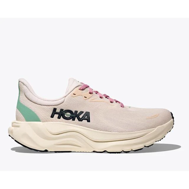 Women's Arahi 8