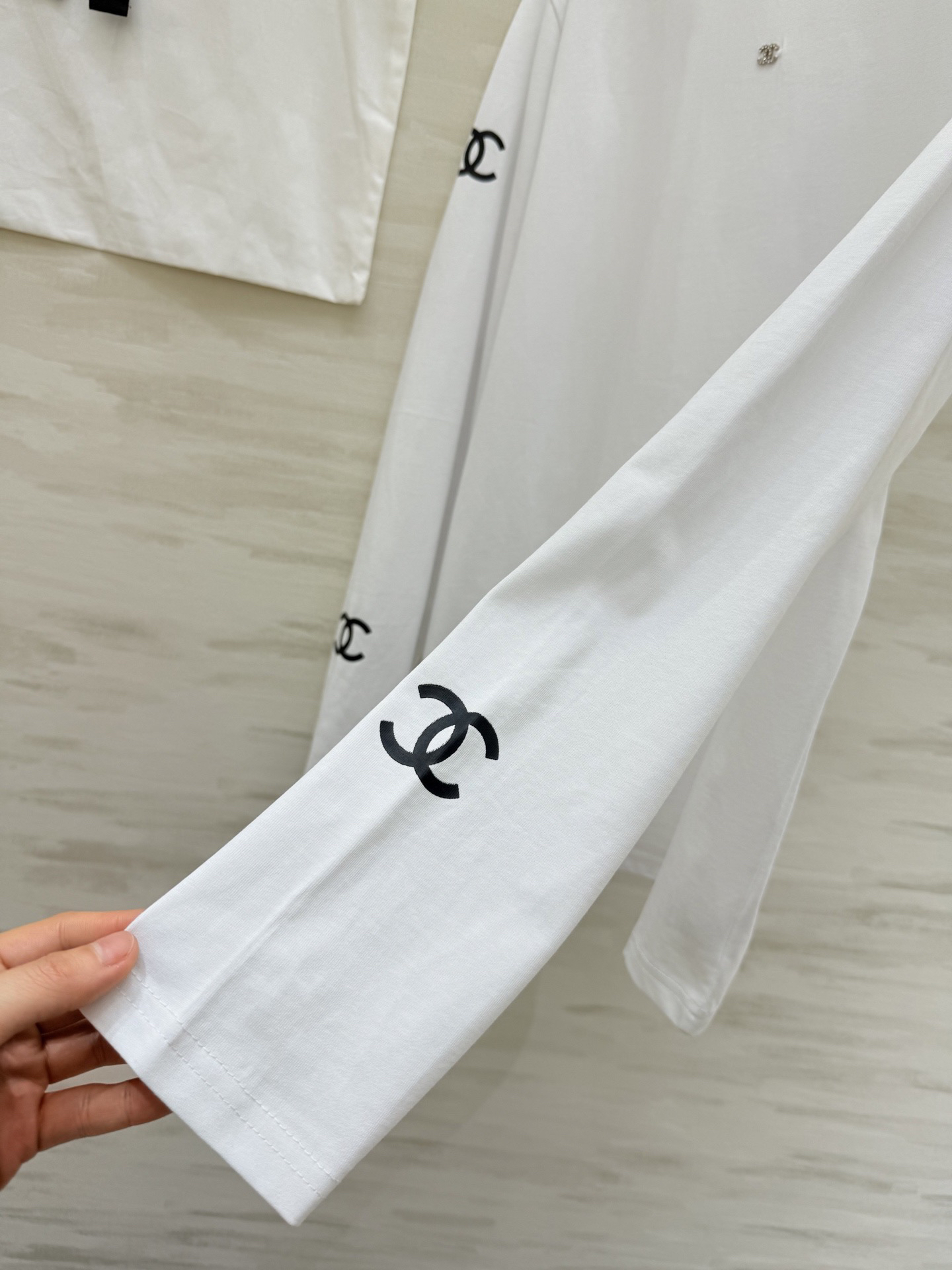 Chanel Clothing-158
