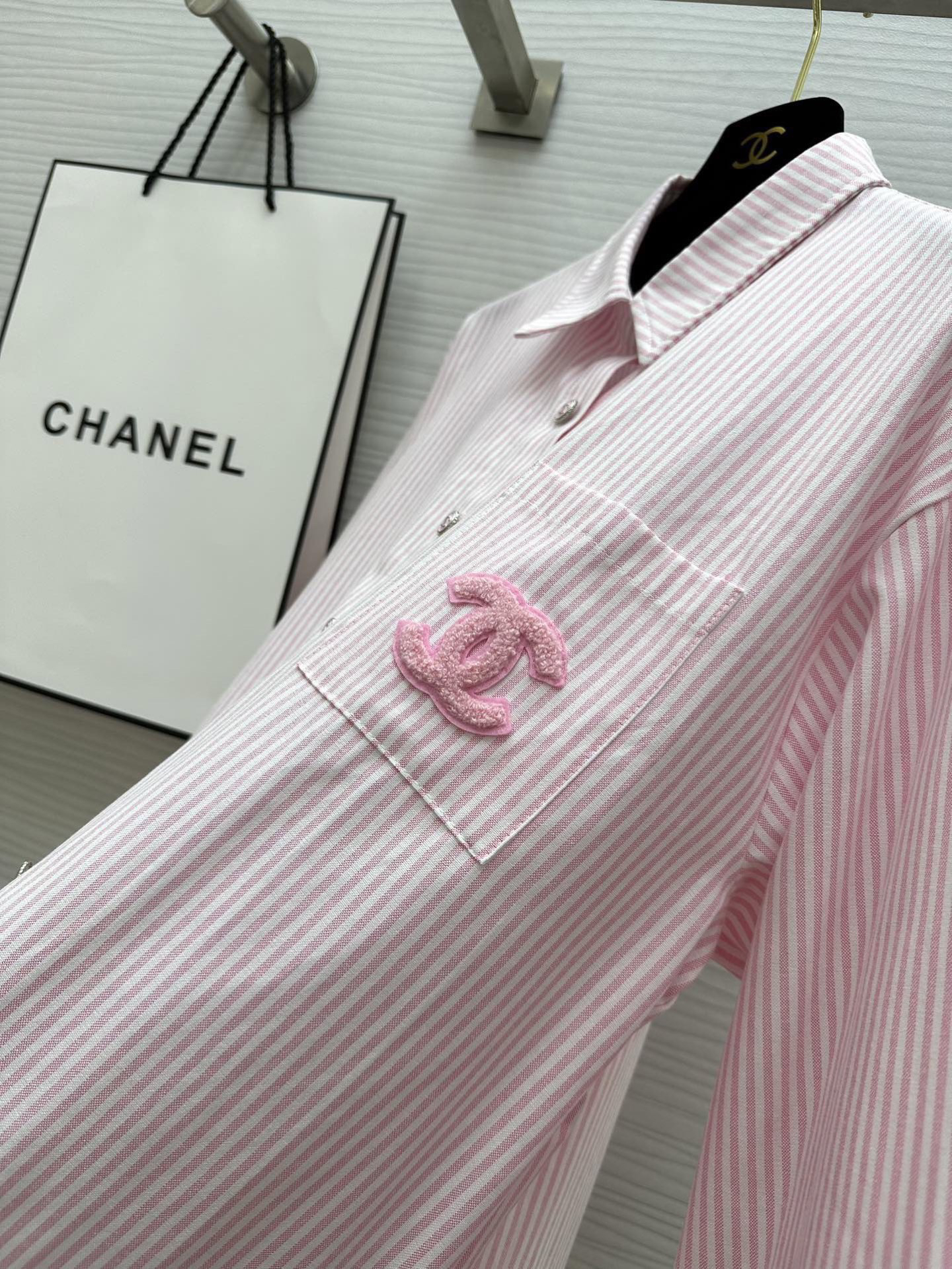 Chanel clothing-153