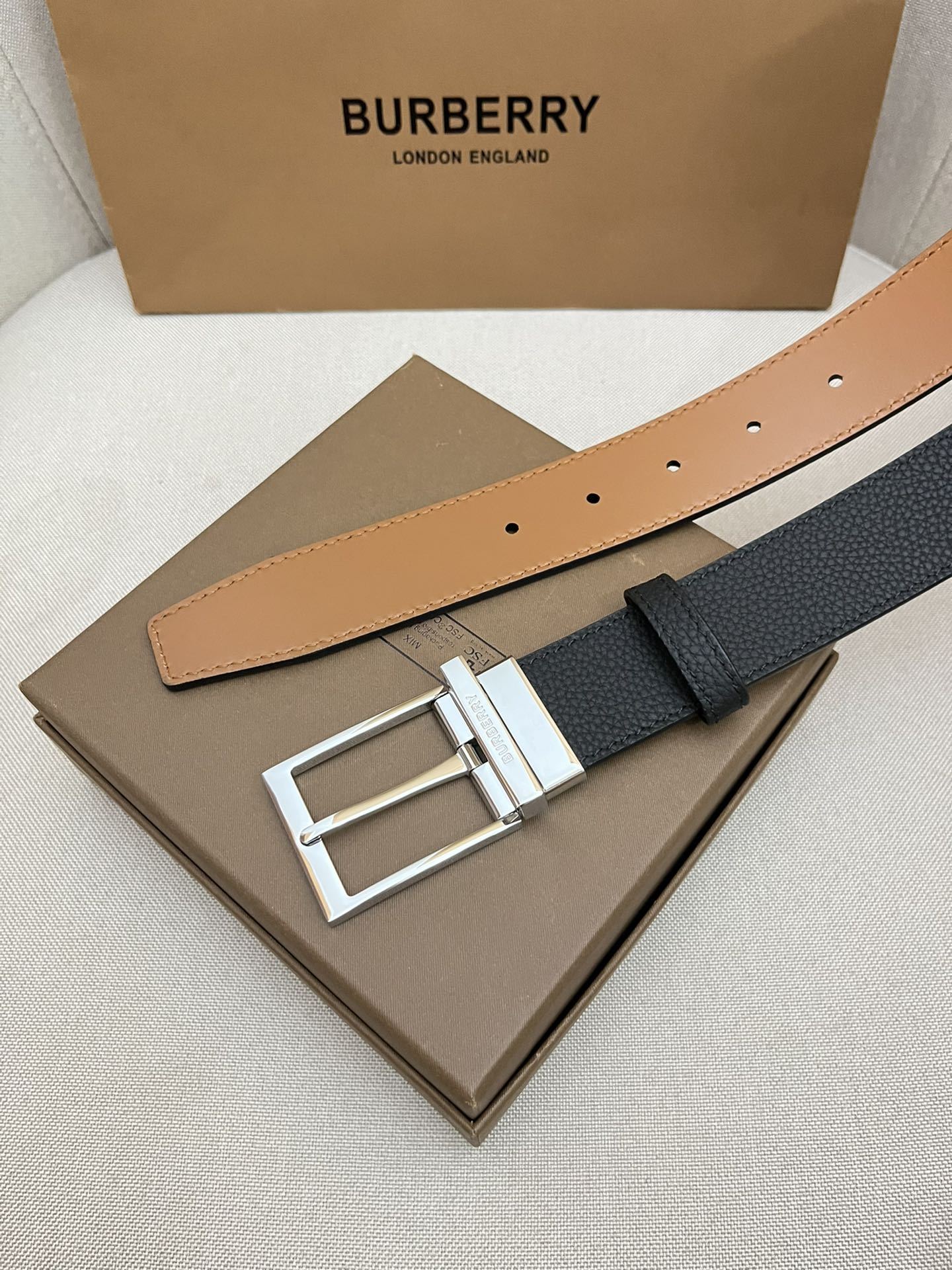 Burberry belt-91