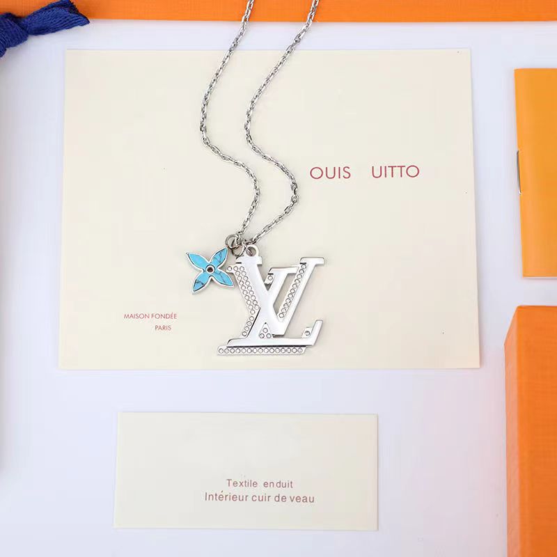 LV necklace-57