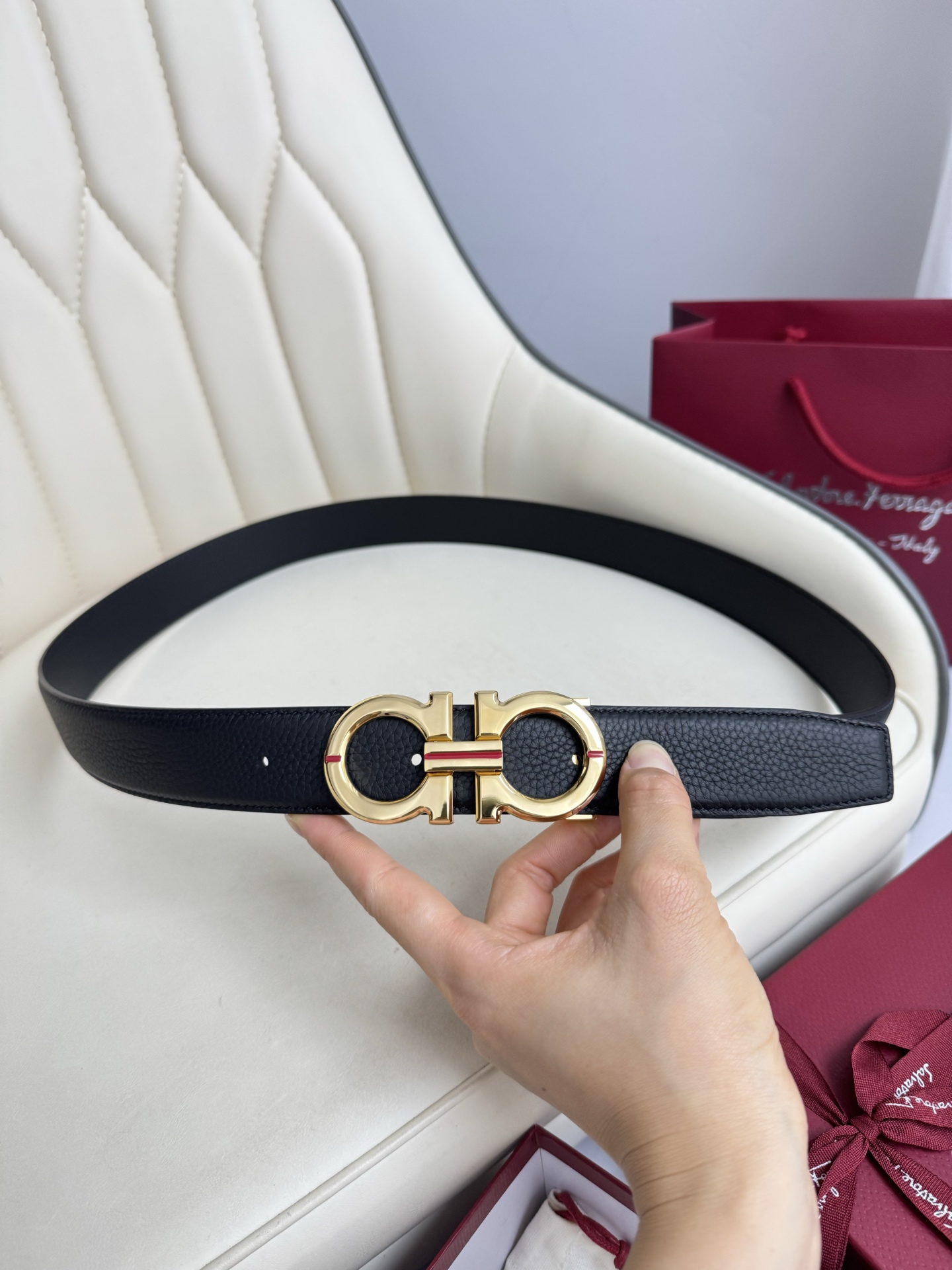 Ferragamo belt-105
