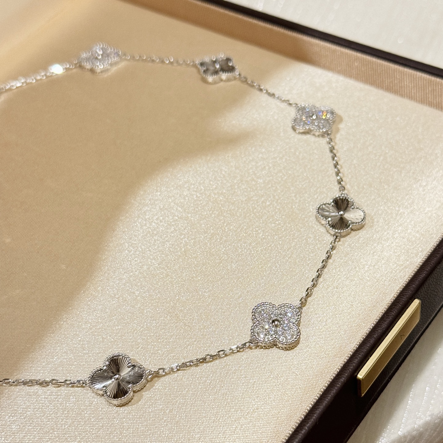 Van Cleef & Arpels necklace-123