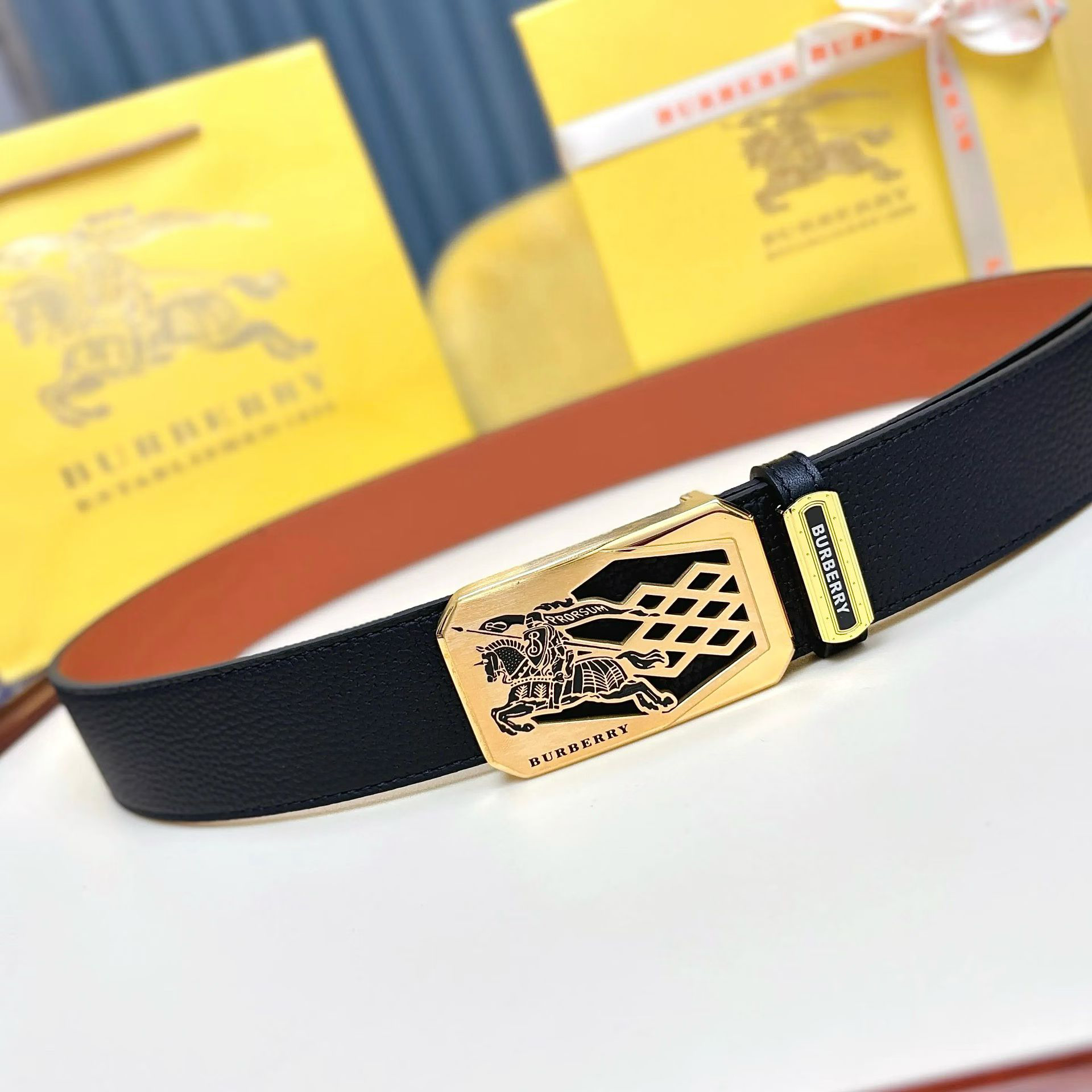 Burberry belt-68