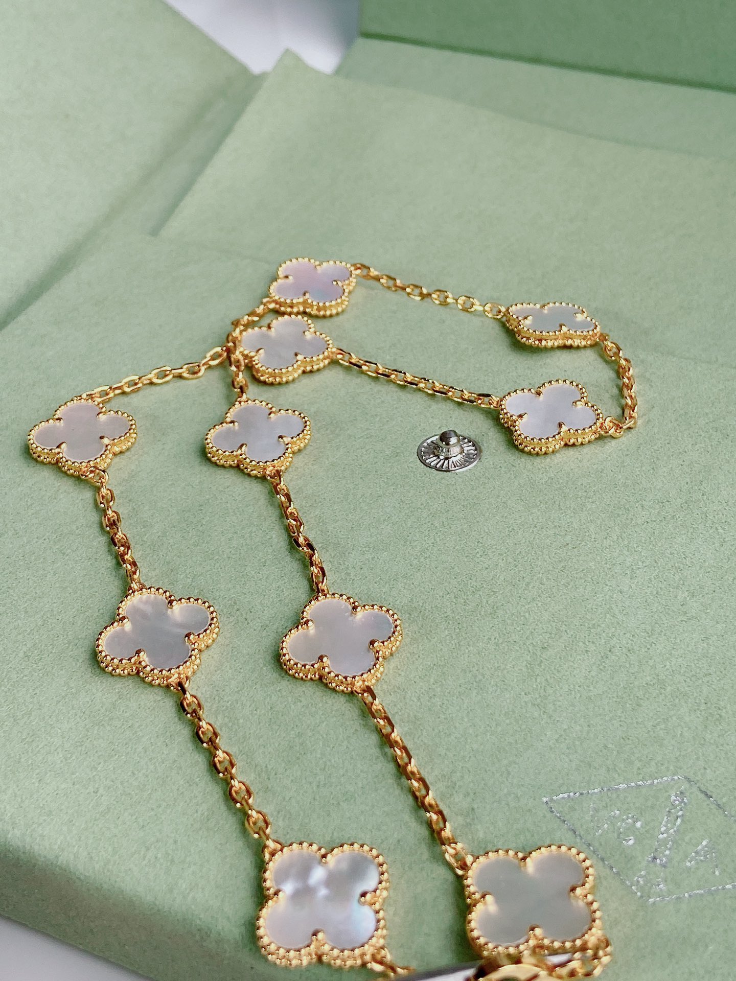 Van Cleef & Arpels necklace-89