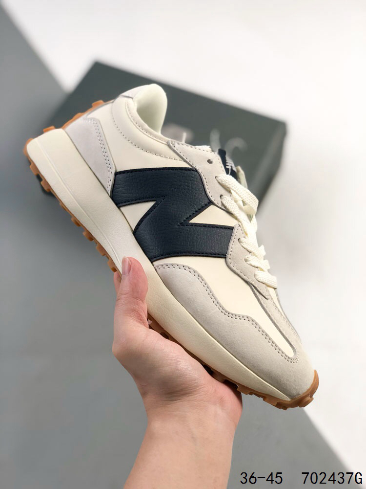 New Balance Sneakers-384