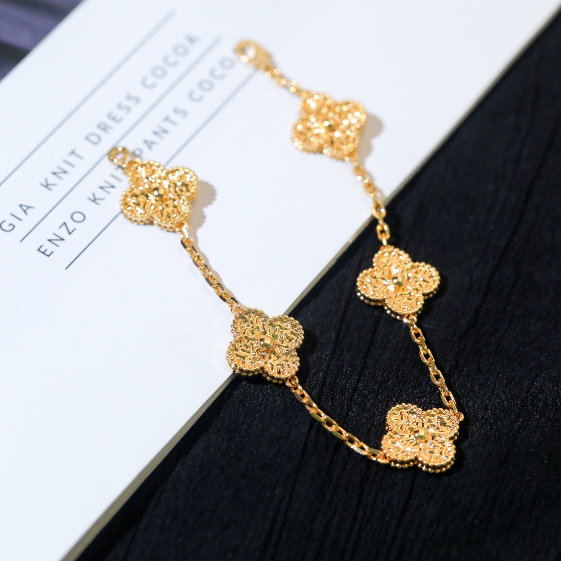 Van Cleef & Arpels Bracelet-44