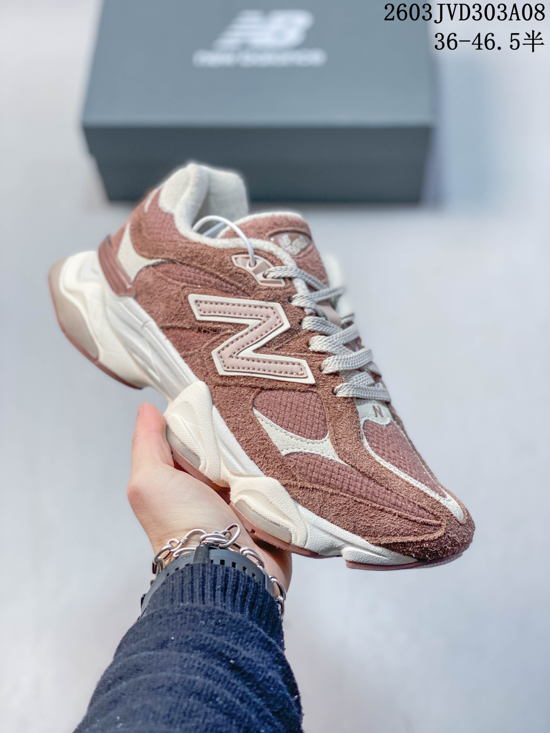 New Balance Sneakers-15