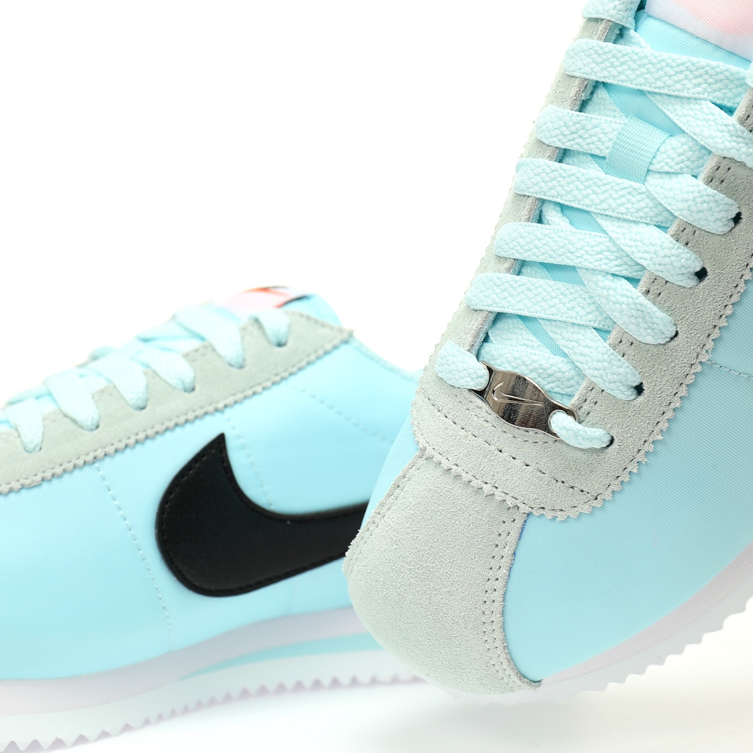 Nike Sneakers-297