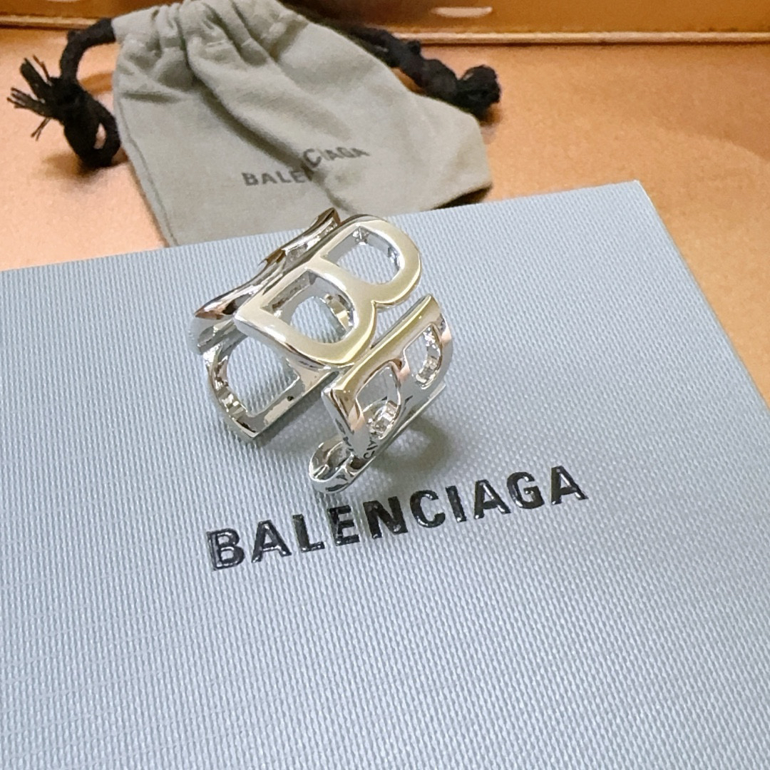 Balenciaga ring-3