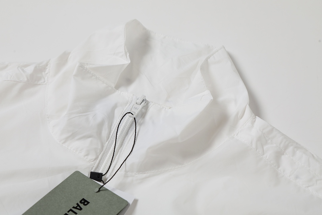 Balenciaga Clothing-324