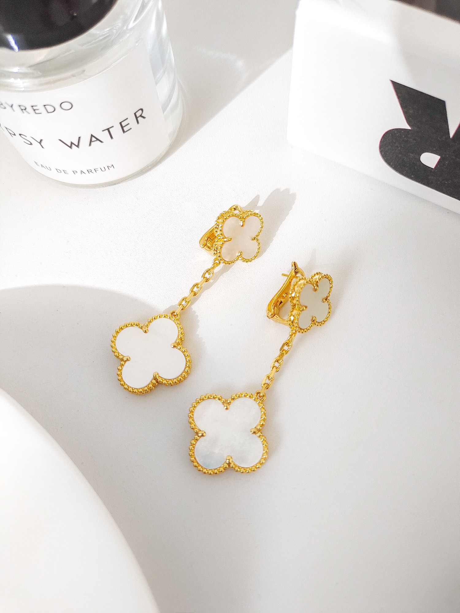 Van Cleef & Arpels earring-123