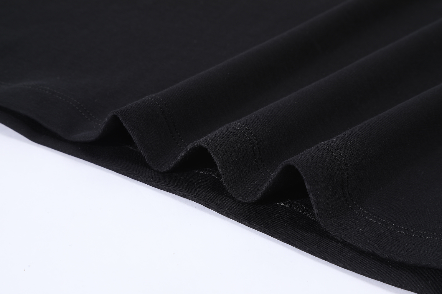 LV clothing-207