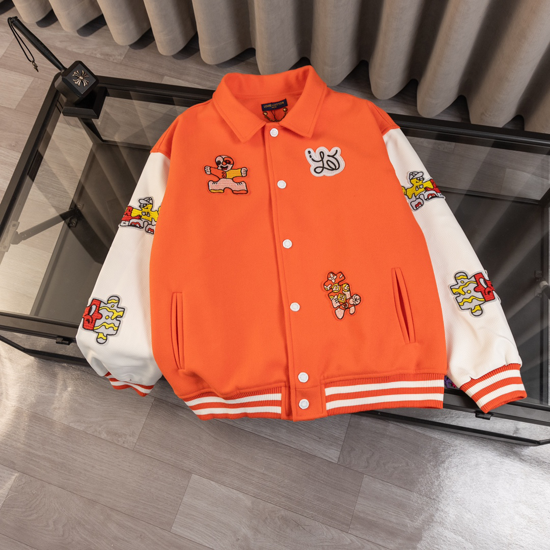 LV Clothing-307