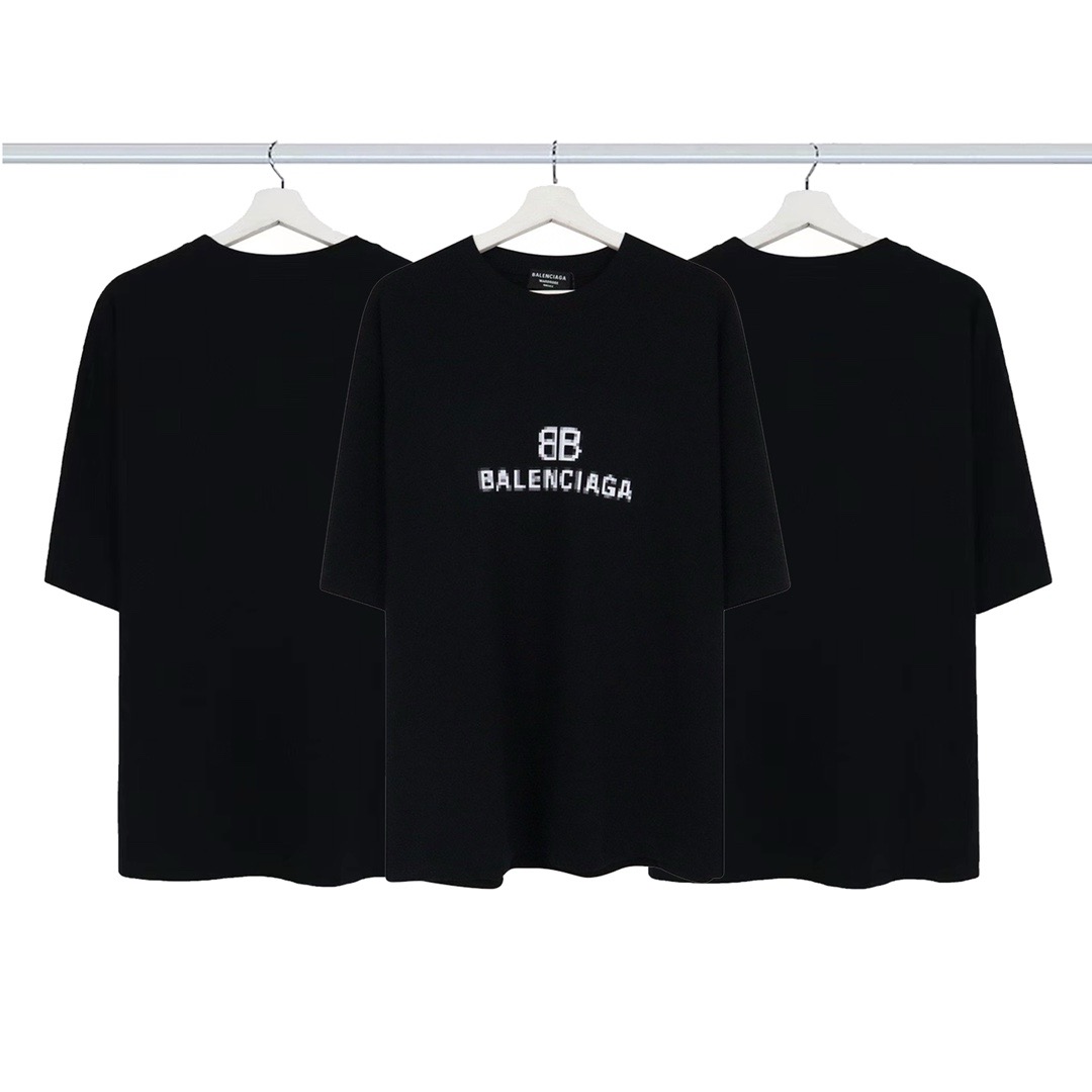 Balenciaga clothing-109