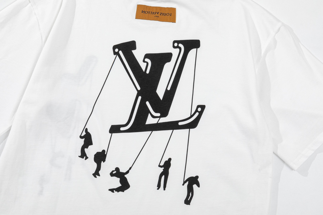 LV clothing-146