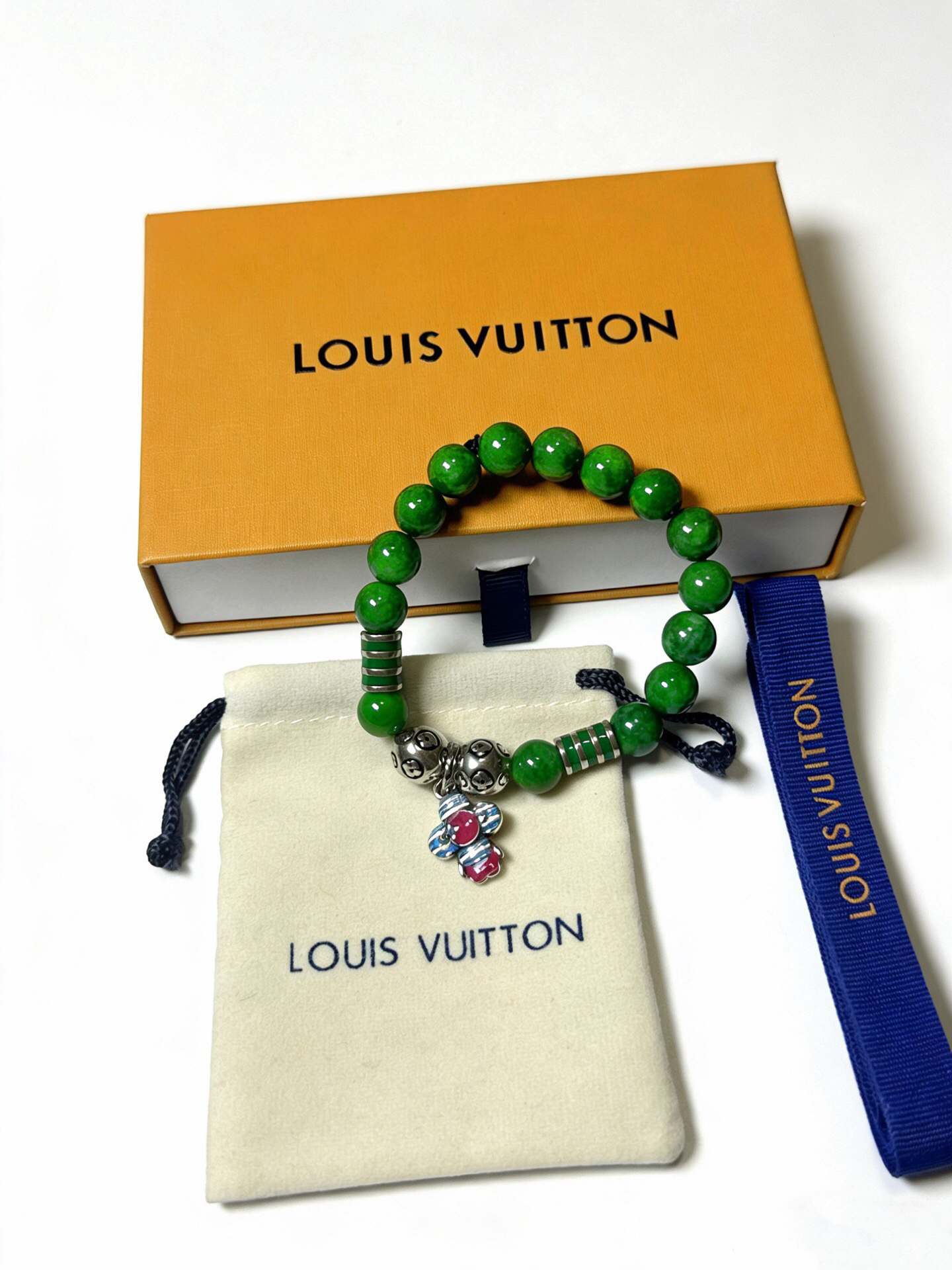 LV Bracelet-31