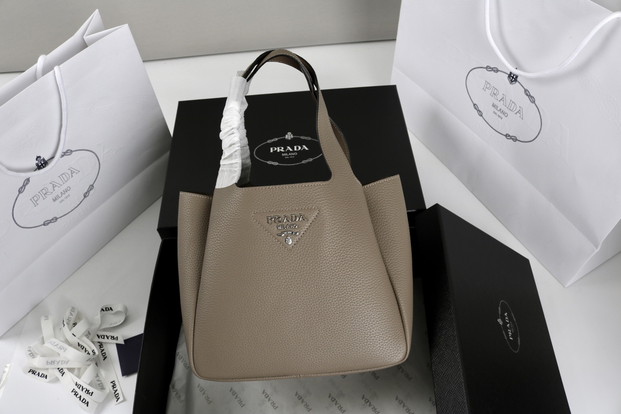 Prada Hot New Product-87