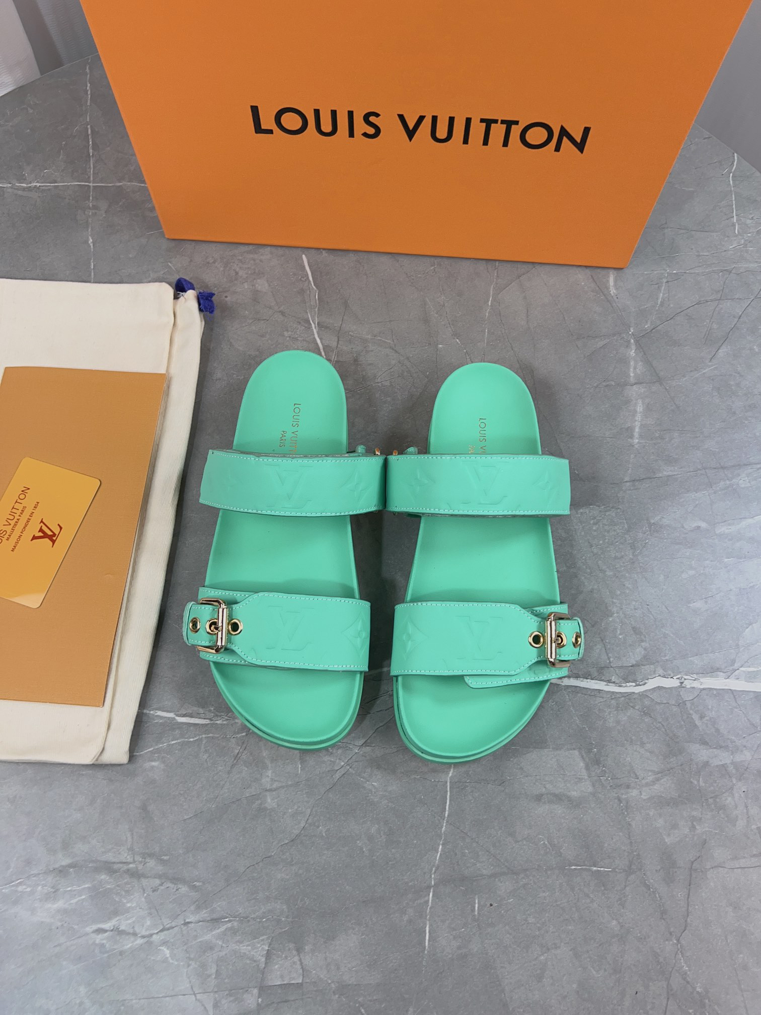 LV Summer footwear