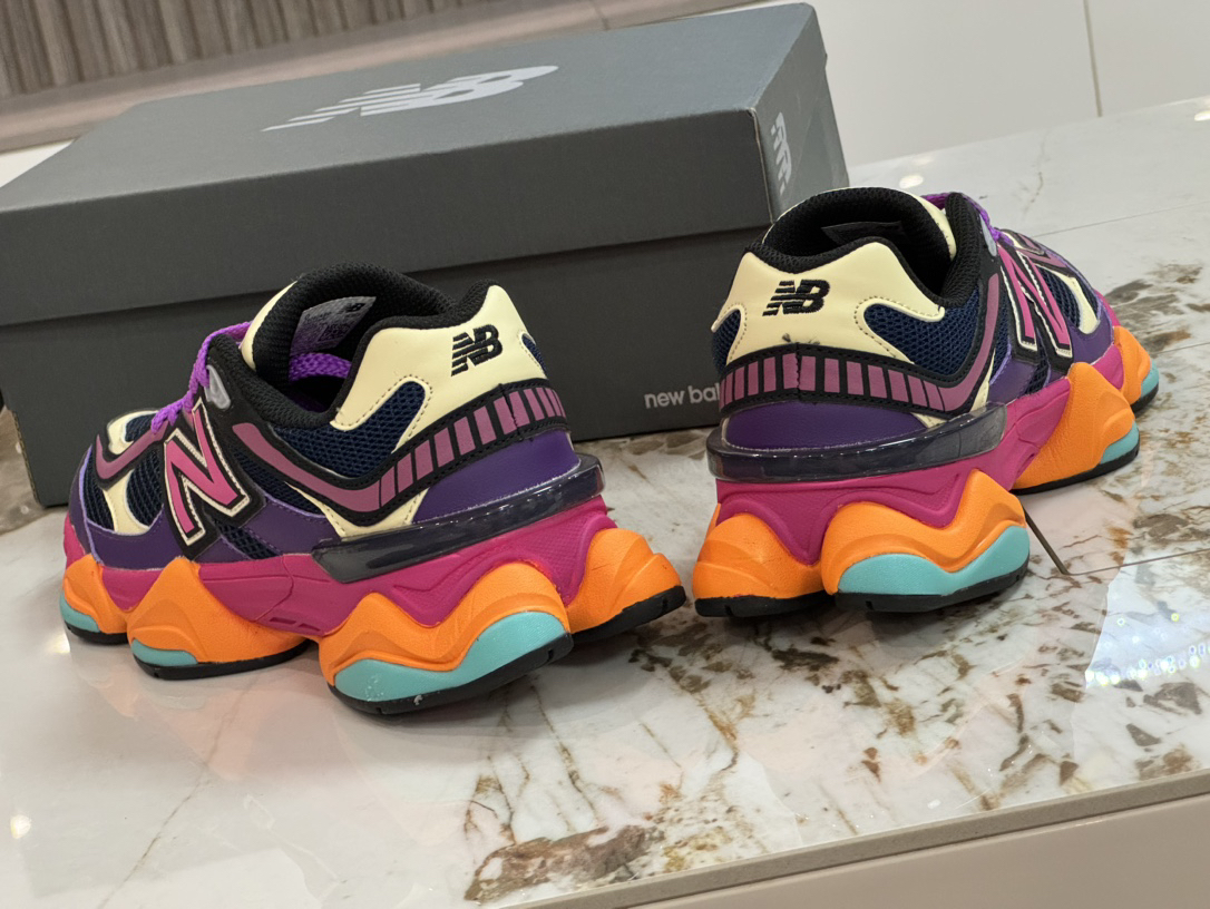 New Balance Sneakers-17