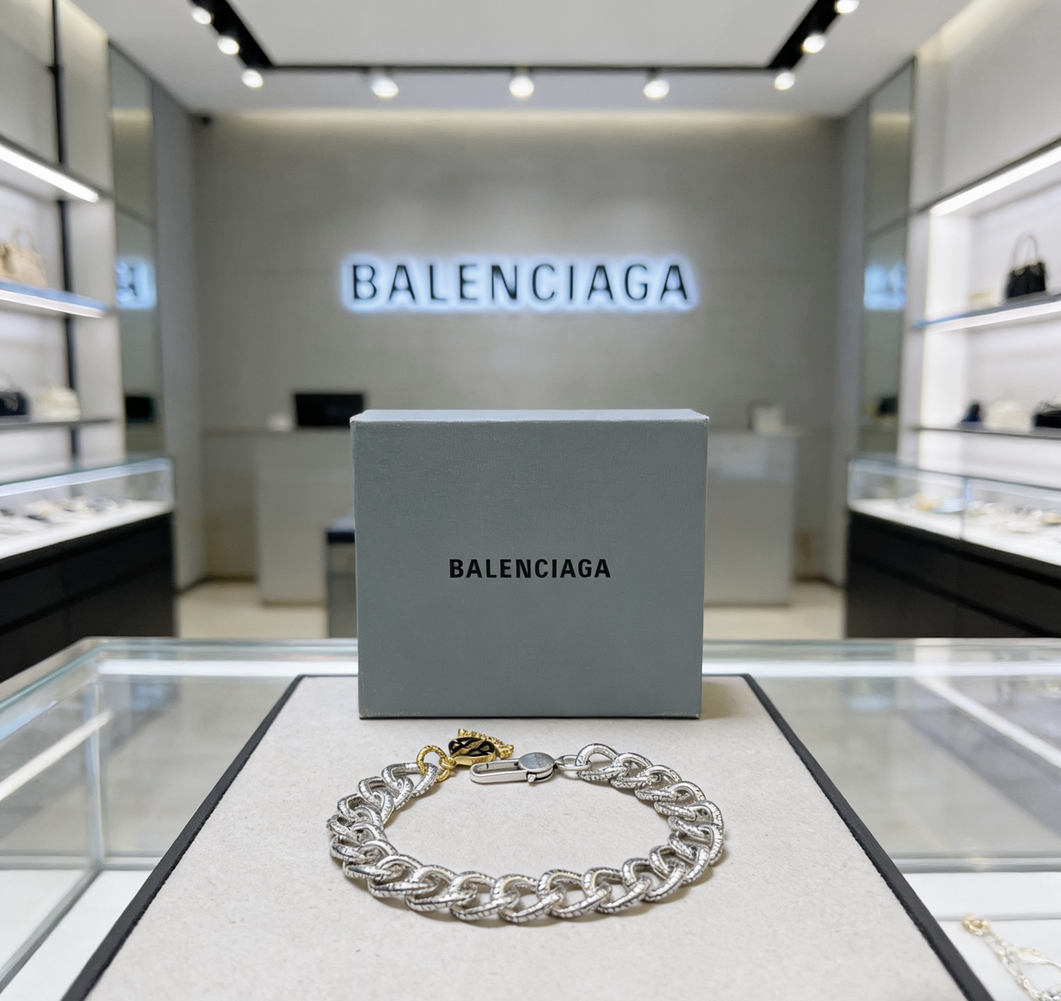 Balenciaga Bracelet-20