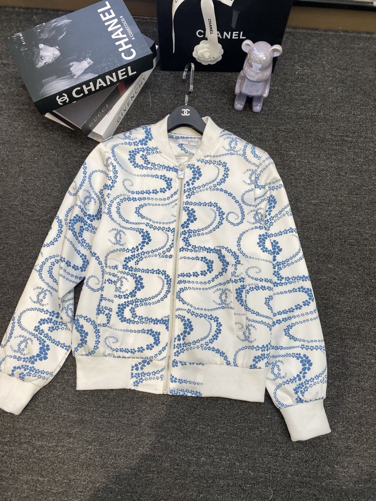Chanel Clothing-189