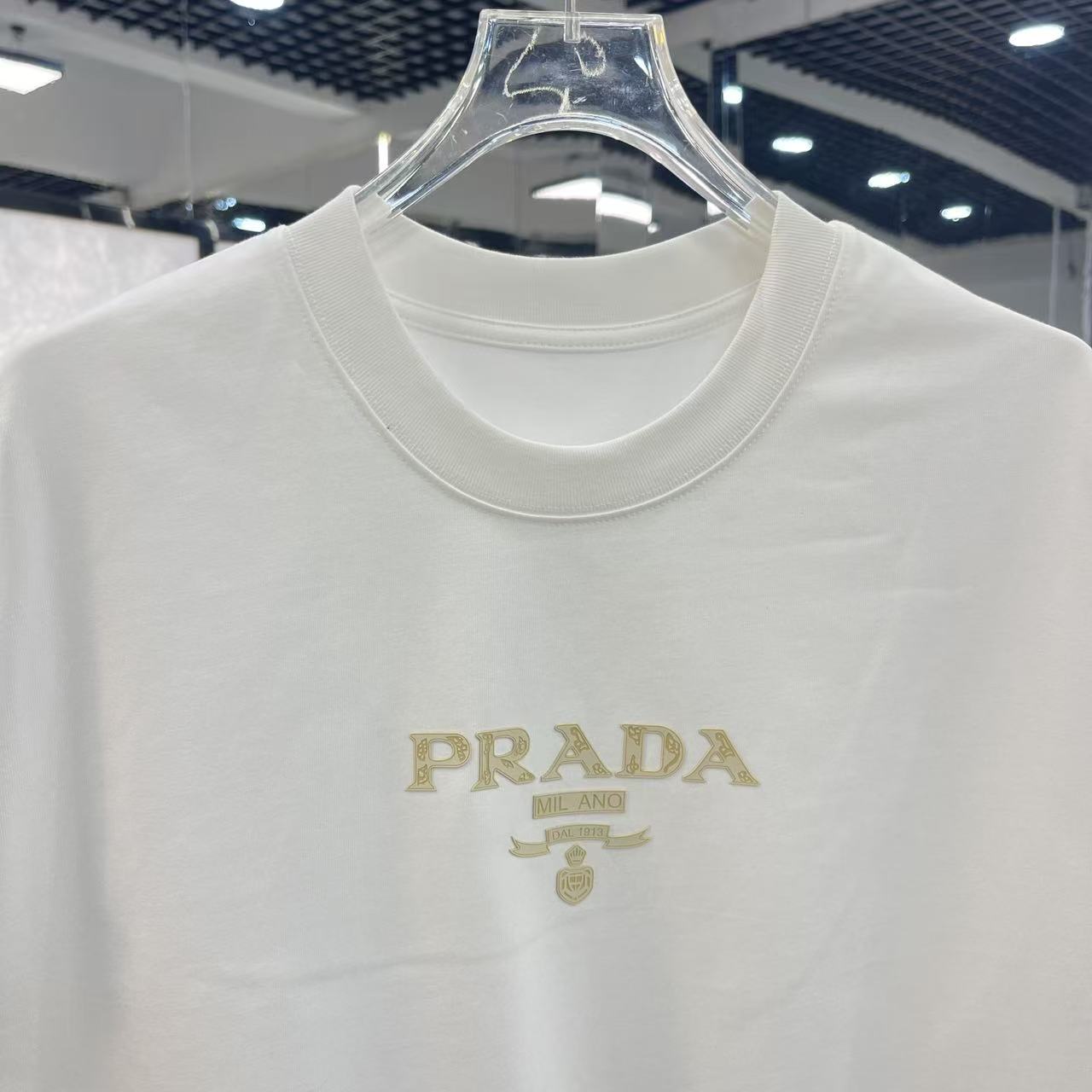 Prada clothing-34