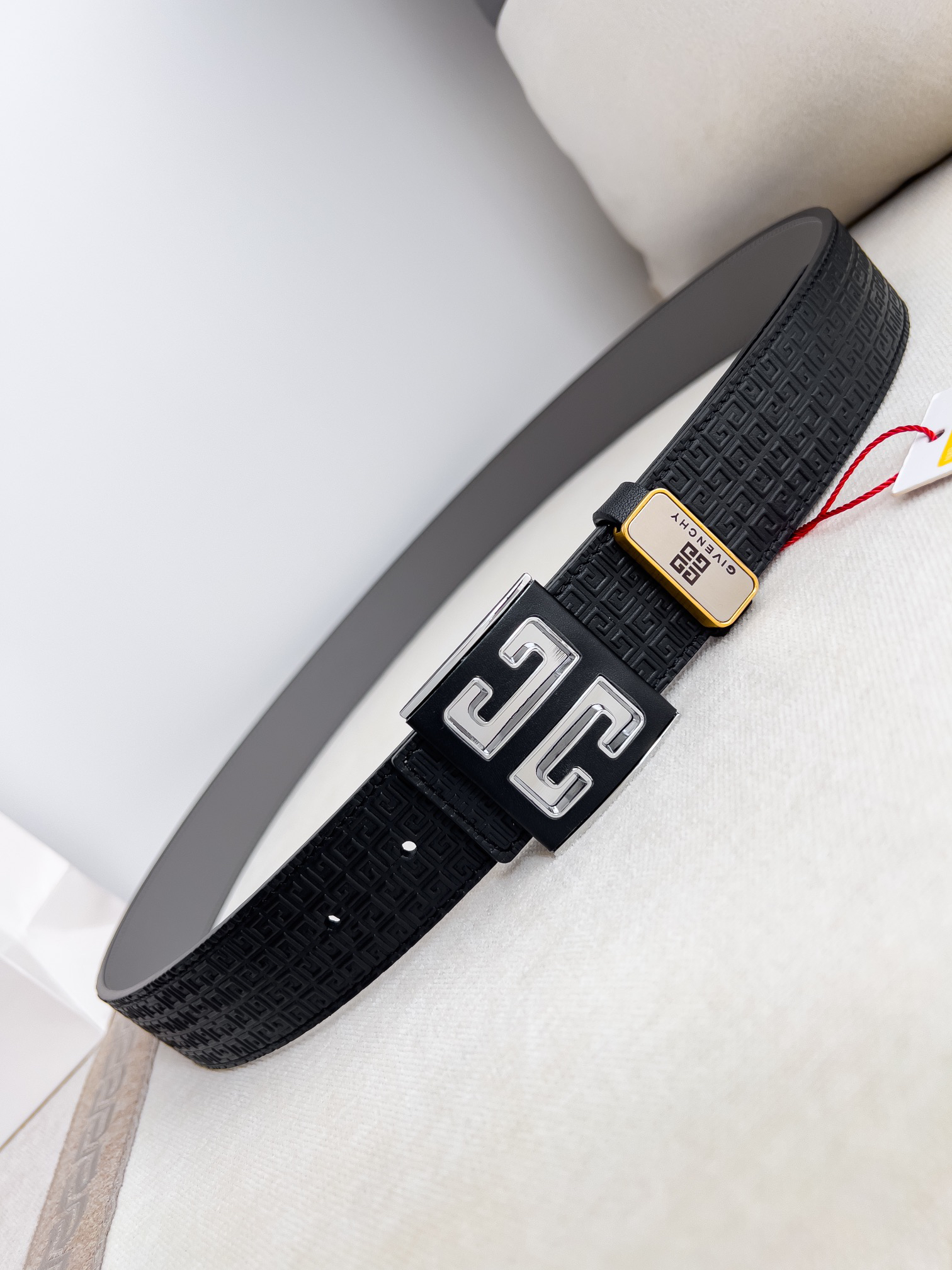 Givenchy belt-105