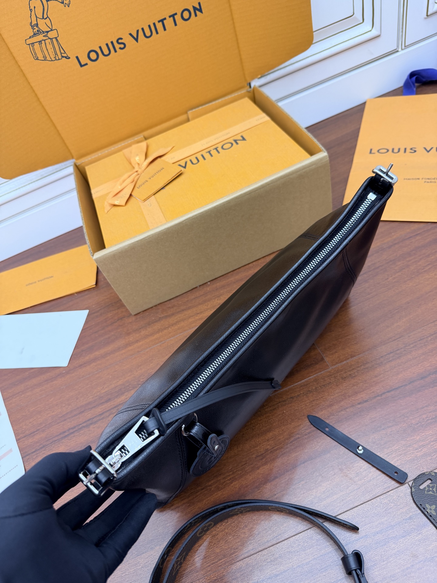 Louis Vuitton Hot New Product-169