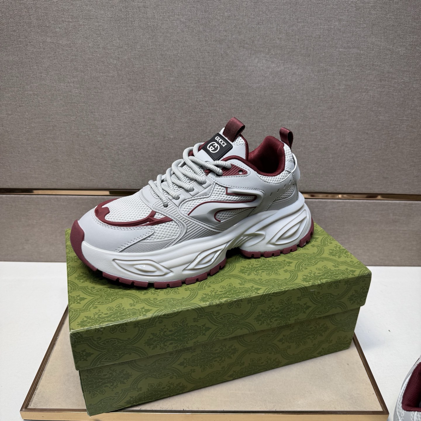 Gucci Sneakers-143