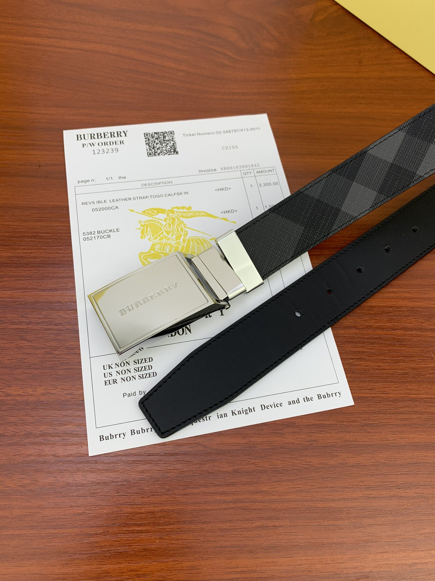 Burberry belt-108