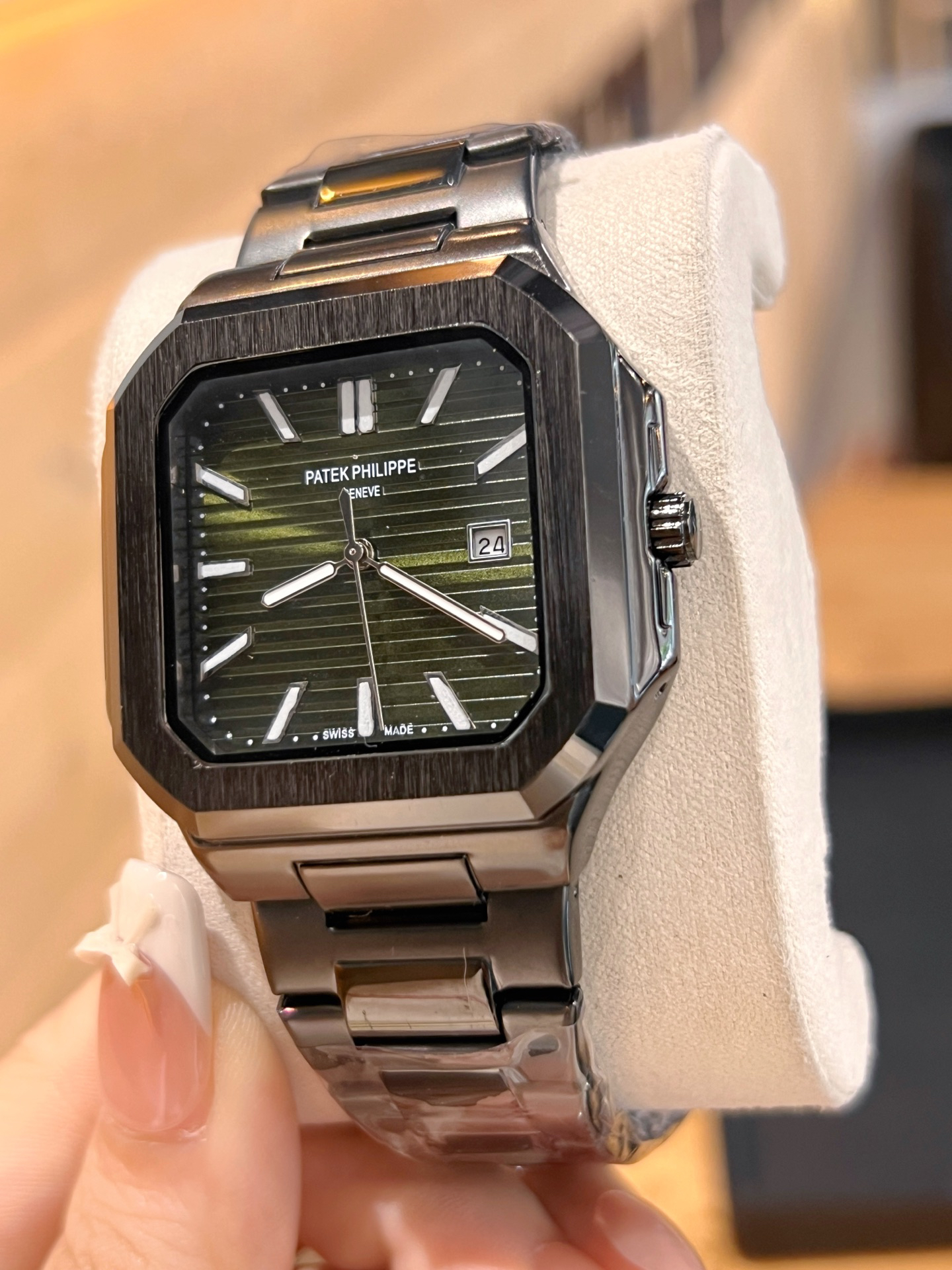 Patek Philippe Hot New Products-12